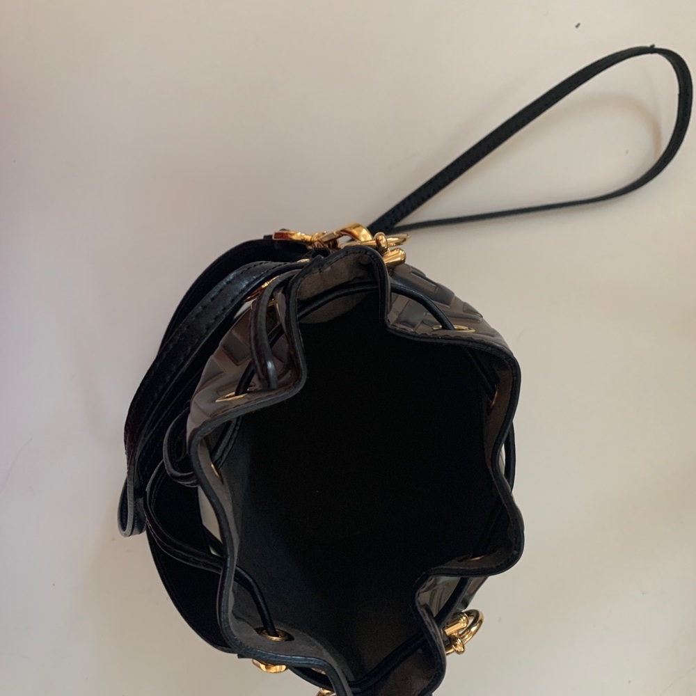 Fendi bucket bag mon tresor - Picture 7 of 10